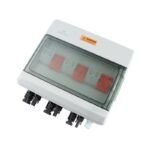 Caja combinadora solar 3 strings con conectores MC4 resistentes al agua