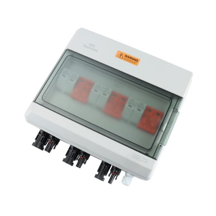 Caja combinadora solar 3 strings con conectores MC4 resistentes al agua